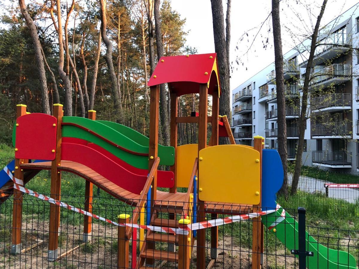 Family & Business Sauna Apartments No1 Lesny Nad Zalewem Cedzyna Unikat - 3 Bedroom With Private Sauna, Bath With Hydromassage, Terrace, Garage, Catering Options 凯尔采 外观 照片